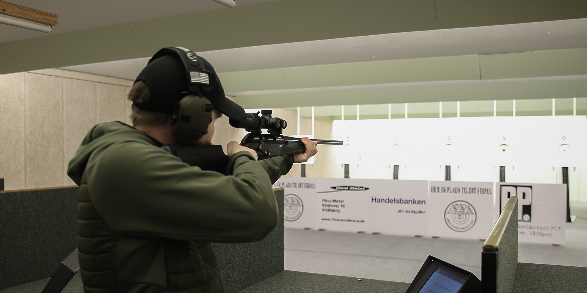 30mm scope for mid- to long-range shooting.png