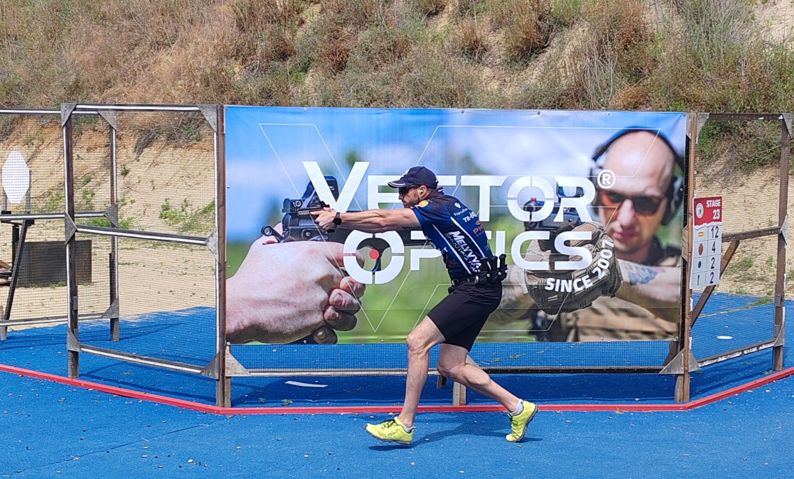 IPSC USPSA match photo - Vector Optics 4.jpg